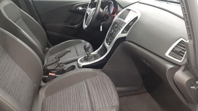 OPEL Astra 1.4 Turbo Selective