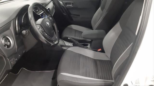TOYOTA Auris 1.8 140H Hybrid Active