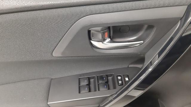 TOYOTA Auris 1.8 140H Hybrid Active