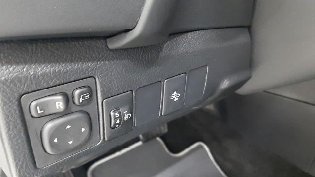 TOYOTA Auris 1.8 140H Hybrid Active
