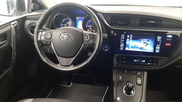 TOYOTA Auris 1.8 140H Hybrid Active