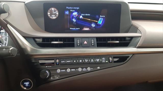 LEXUS Es 2.5 300h Executive