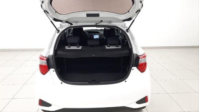 TOYOTA Yaris 1.5 Hybrid Active
