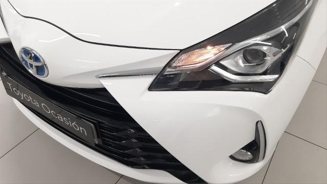 TOYOTA Yaris 1.5 Hybrid Active