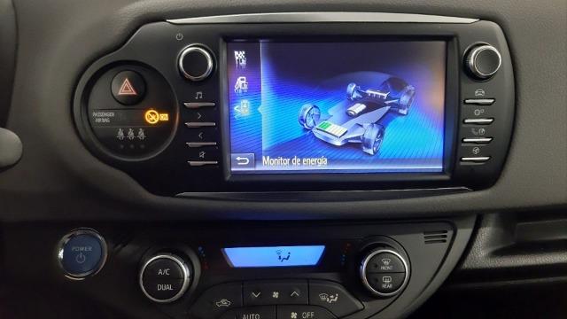TOYOTA Yaris 1.5 Hybrid Active