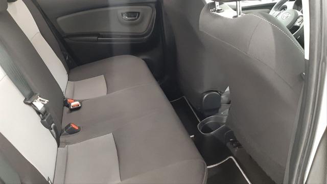 TOYOTA Yaris 1.5 Hybrid Active