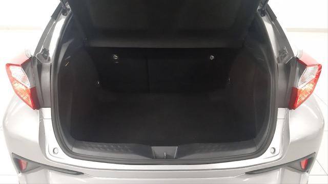 TOYOTA Chr 1.8 125H Advance