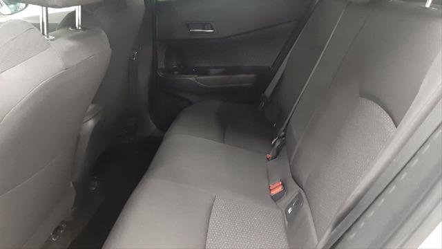 TOYOTA Chr 1.8 125H Advance