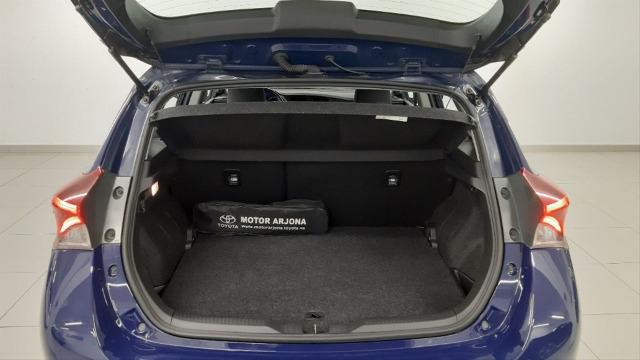 TOYOTA Auris 1.2 120T ACTIVE
