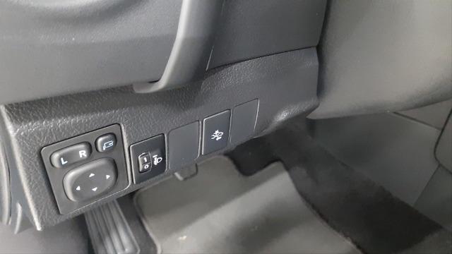 TOYOTA Auris 1.2 120T ACTIVE