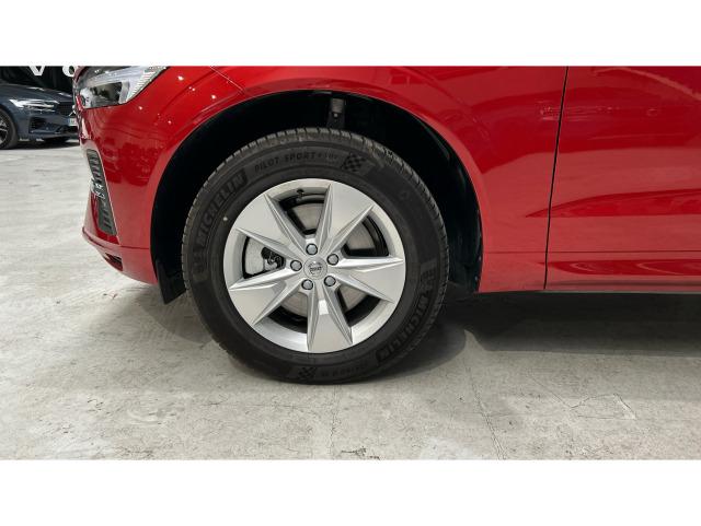 Volvo Xc60 B4 G Essential Auto 145 kW (197 CV)