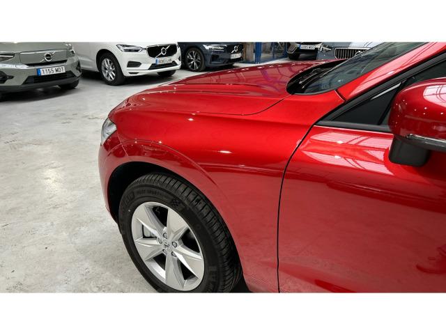 Volvo Xc60 B4 G Essential Auto 145 kW (197 CV)