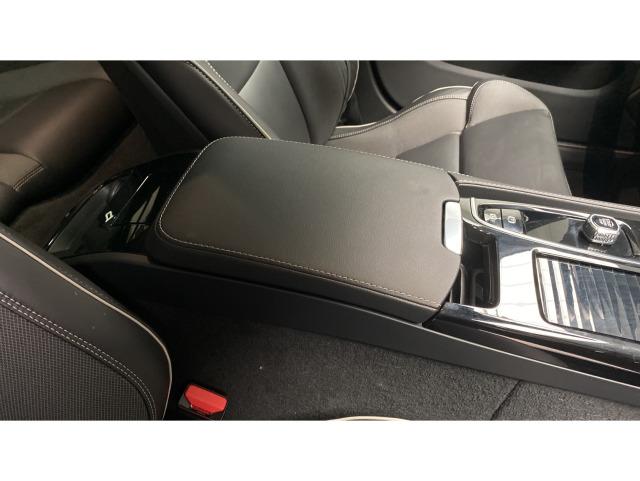 Volvo V60 T6 Recharge R-Design AWD Auto 250 kW (340 CV)