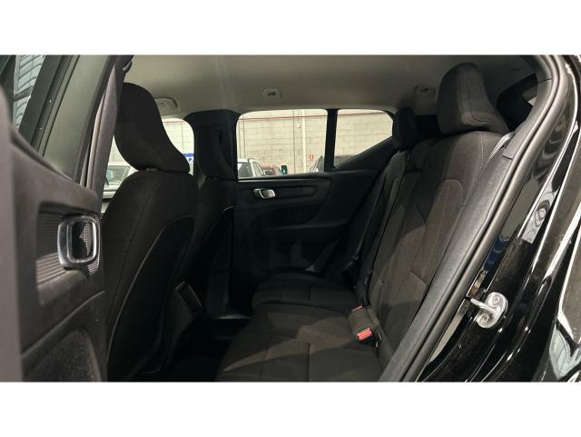 Volvo Xc40 T2 Essential Auto 95 kW (129 CV)