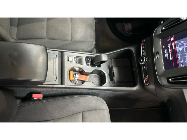 Volvo Xc40 T2 Essential Auto 95 kW (129 CV)