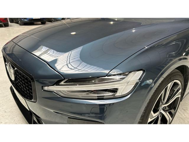 Volvo V60 B4 D Plus Dark Auto 145 kW (197 CV)