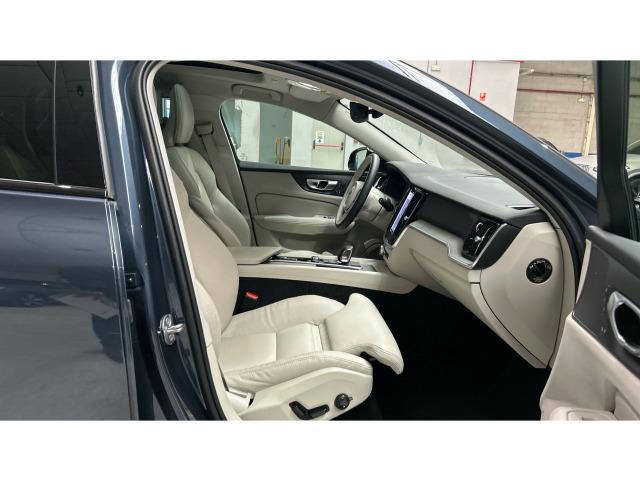 Volvo V60 B4 D Plus Dark Auto 145 kW (197 CV)