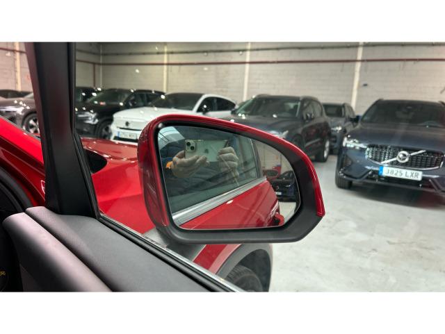 Volvo Xc40 T4 PHEV Recharge Core Auto 155 kW (211 CV)