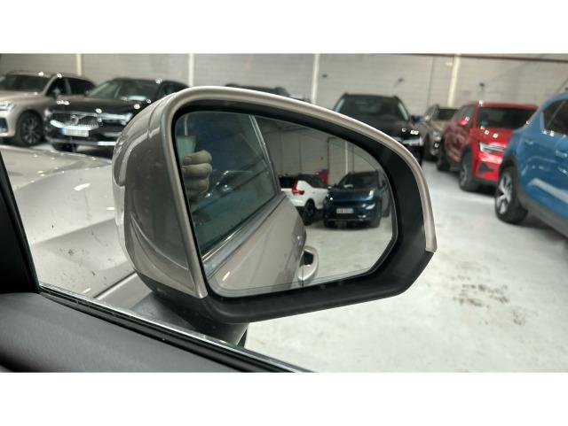 Volvo Xc40 T4 PHEV Recharge Core Auto 155 kW (211 CV)