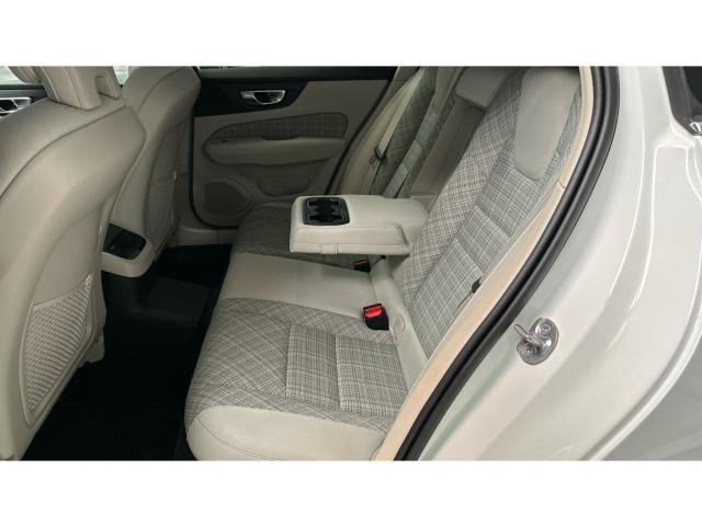 Volvo V60 T6 Recharge Inscription Core AWD Auto 257 kW (350 CV)