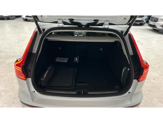 Volvo V60 T6 Recharge Inscription Core AWD Auto 257 kW (350 CV)