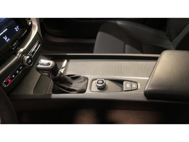 Volvo Xc60 D5 Momentum AWD Auto 173 kW (235 CV)