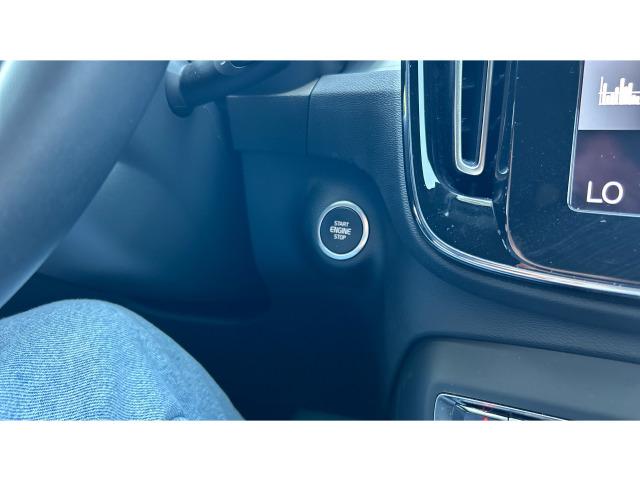 Volvo Xc40 T2 Core Auto 95 kW (129 CV)