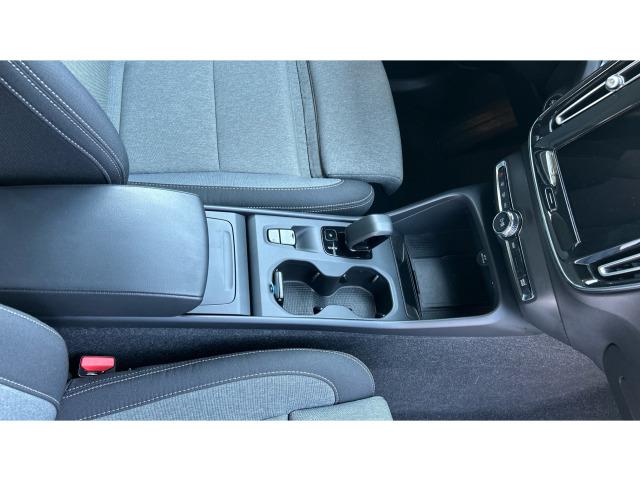 Volvo Xc40 T2 Core Auto 95 kW (129 CV)