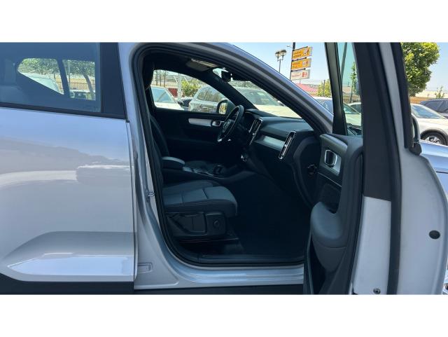Volvo Xc40 T2 Core Auto 95 kW (129 CV)