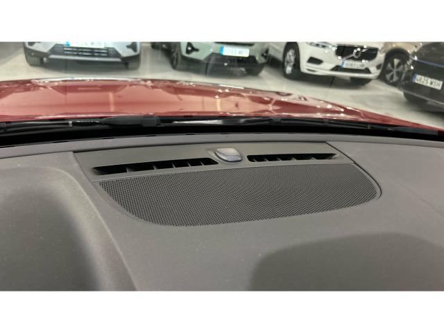 Volvo Xc40 B3 G Core Auto 120 kW (163 CV)