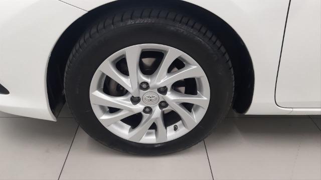 TOYOTA Auris 1.8 140H Hybrid Active