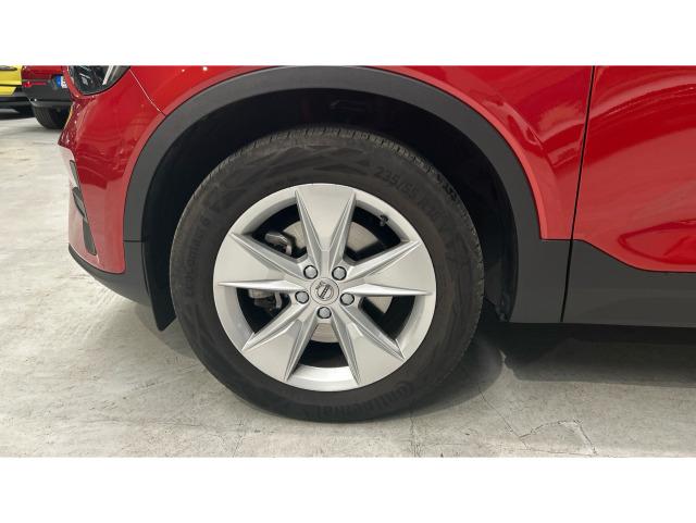 Volvo Xc40 B3 G Core Auto 120 kW (163 CV)