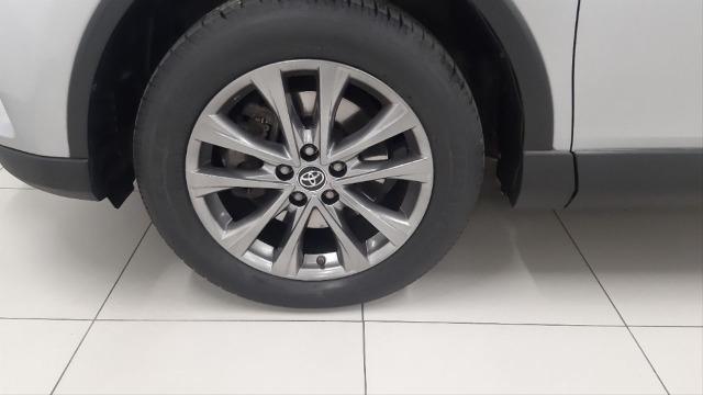 TOYOTA Rav4 2.5l hybrid 4WD Advance