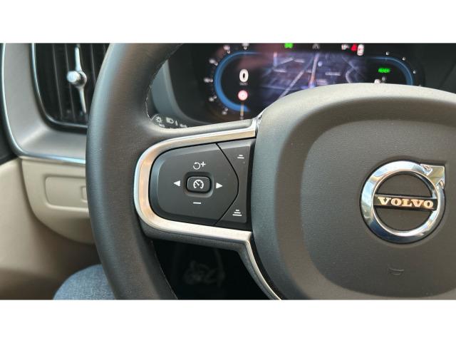 Volvo Xc60 T6 Recharge Core AWD Auto 257 kW (350 CV)
