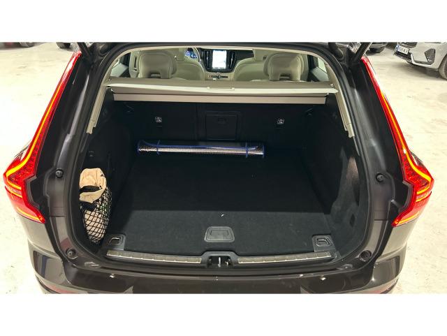 Volvo Xc60 T6 Recharge Plus Dark AWD Auto 257 kW (350 CV)