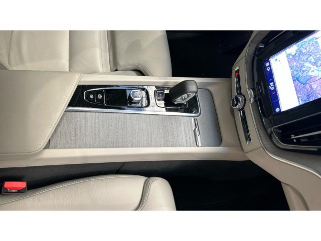 Volvo Xc60 T6 Recharge Plus Dark AWD Auto 257 kW (350 CV)