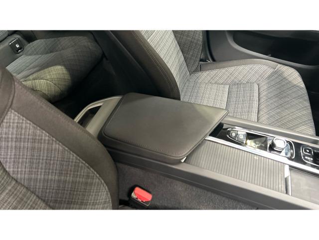 Volvo S60 B4 G Core FWD Auto 145 kW (197 CV)