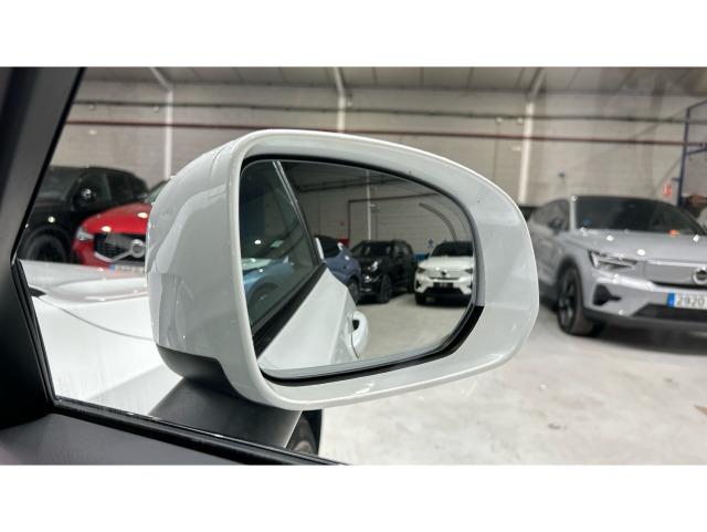 Volvo V90 Cross Country B4 D Plus Bright AWD Auto 145 kW (197 CV)