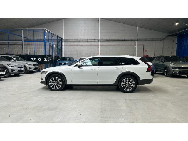 Volvo V90 Cross Country B4 D Plus Bright AWD Auto 145 kW (197 CV)