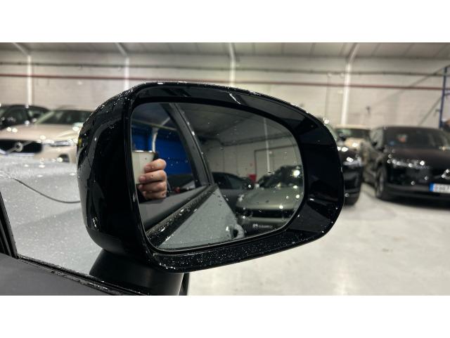 Volvo Xc60 B4 D Plus Dark Auto 145 kW (197 CV)