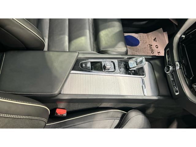 Volvo Xc60 B4 D Plus Dark Auto 145 kW (197 CV)