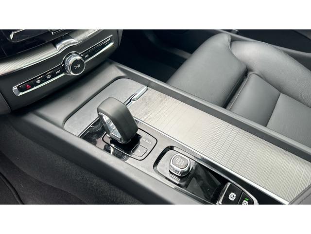Volvo Xc60 T6 Recharge Plus Dark AWD Auto 257 kW (350 CV)
