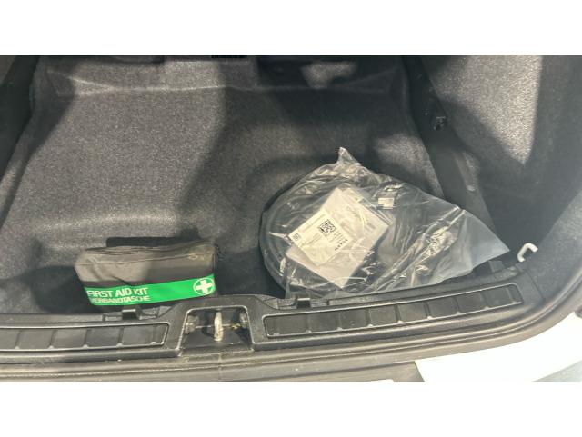 Volvo Xc40 Single Recharge Core Auto 175 kW (238 CV)