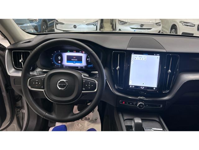Volvo Xc60 T6 Recharge Core AWD Auto 257 kW (350 CV)