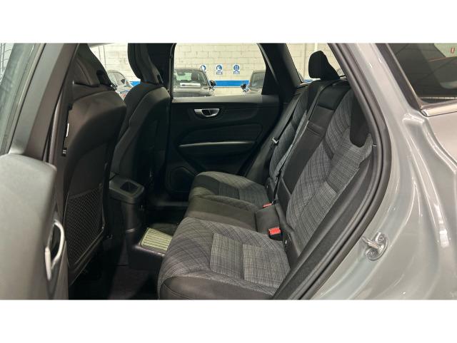 Volvo Xc60 T6 Recharge Core AWD Auto 257 kW (350 CV)