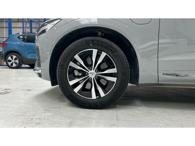 Volvo Xc60 T6 Recharge Core AWD Auto 257 kW (350 CV)