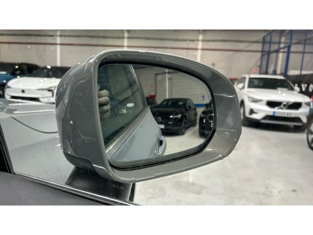 Volvo Xc60 T6 Recharge Core AWD Auto 257 kW (350 CV)