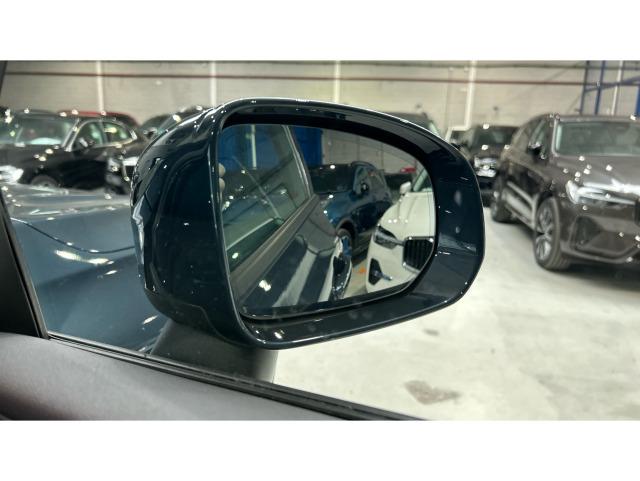 Volvo Xc60 B4 G Essential Auto 145 kW (197 CV)