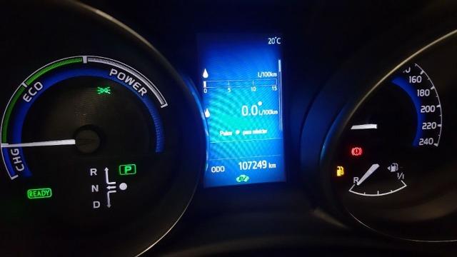 TOYOTA Auris 1.8 140H Advance Touring Sports