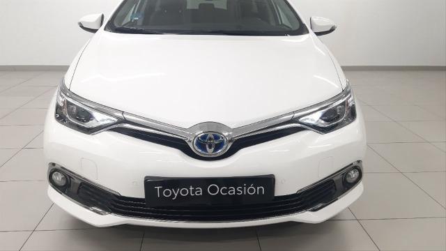 TOYOTA Auris 1.8 140H Advance Touring Sports